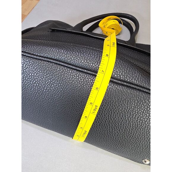 London Fog Handbag - Like New - Picture 8 of 9